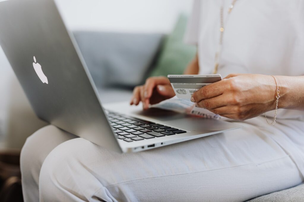 Compra en línea segura: Consejos y Recomendaciones para una Experiencia Confiable
